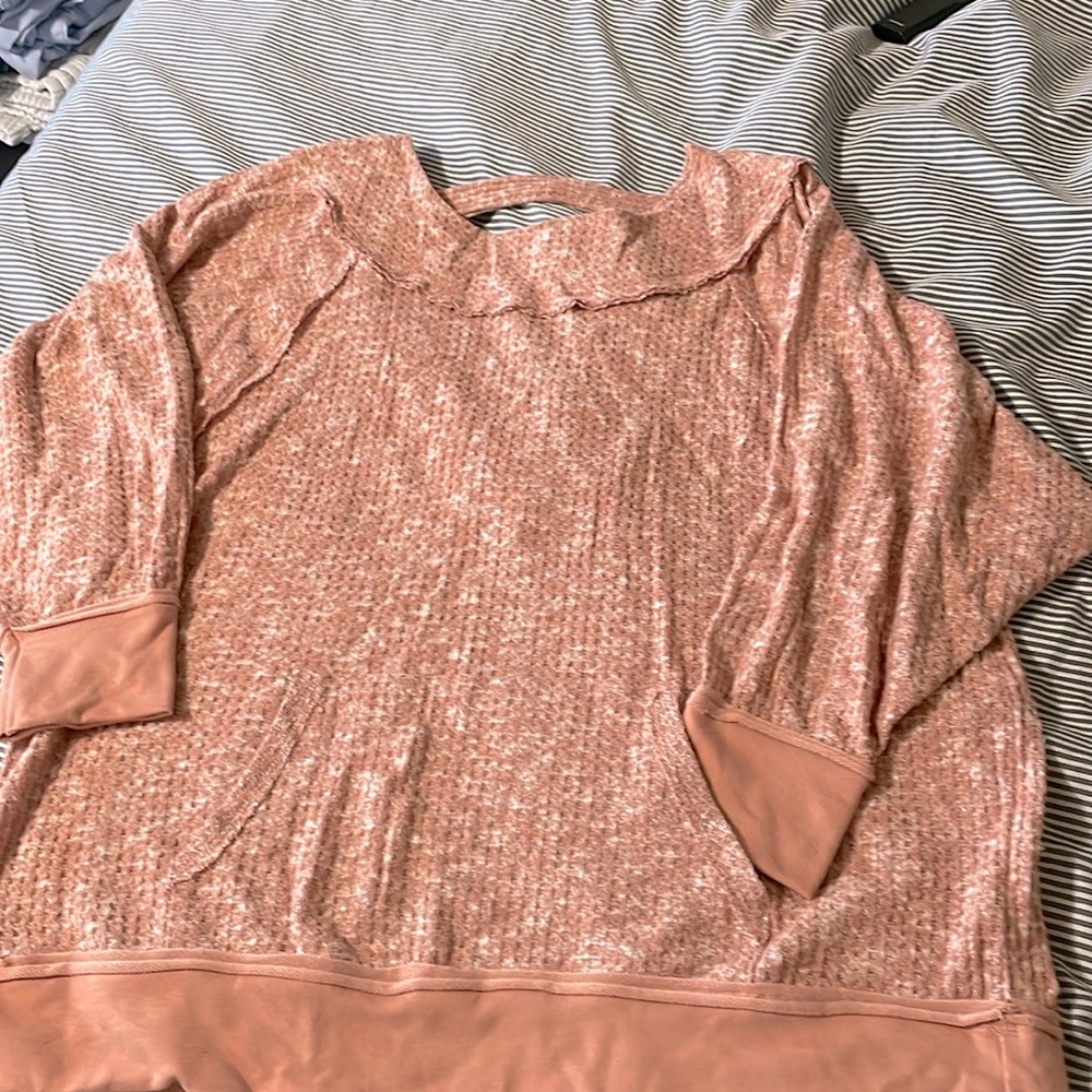 Pink/peach backless sweater with pockets